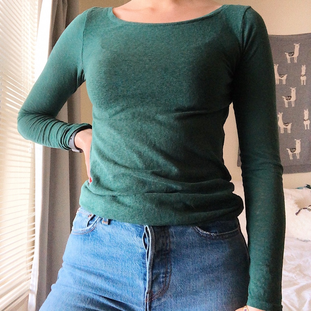 American Eagle long sleeve tee